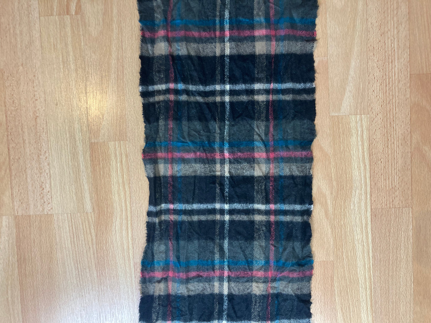 Scarf - vintage - ample - brodé - 1990s - 2000s - cybery2k - rare