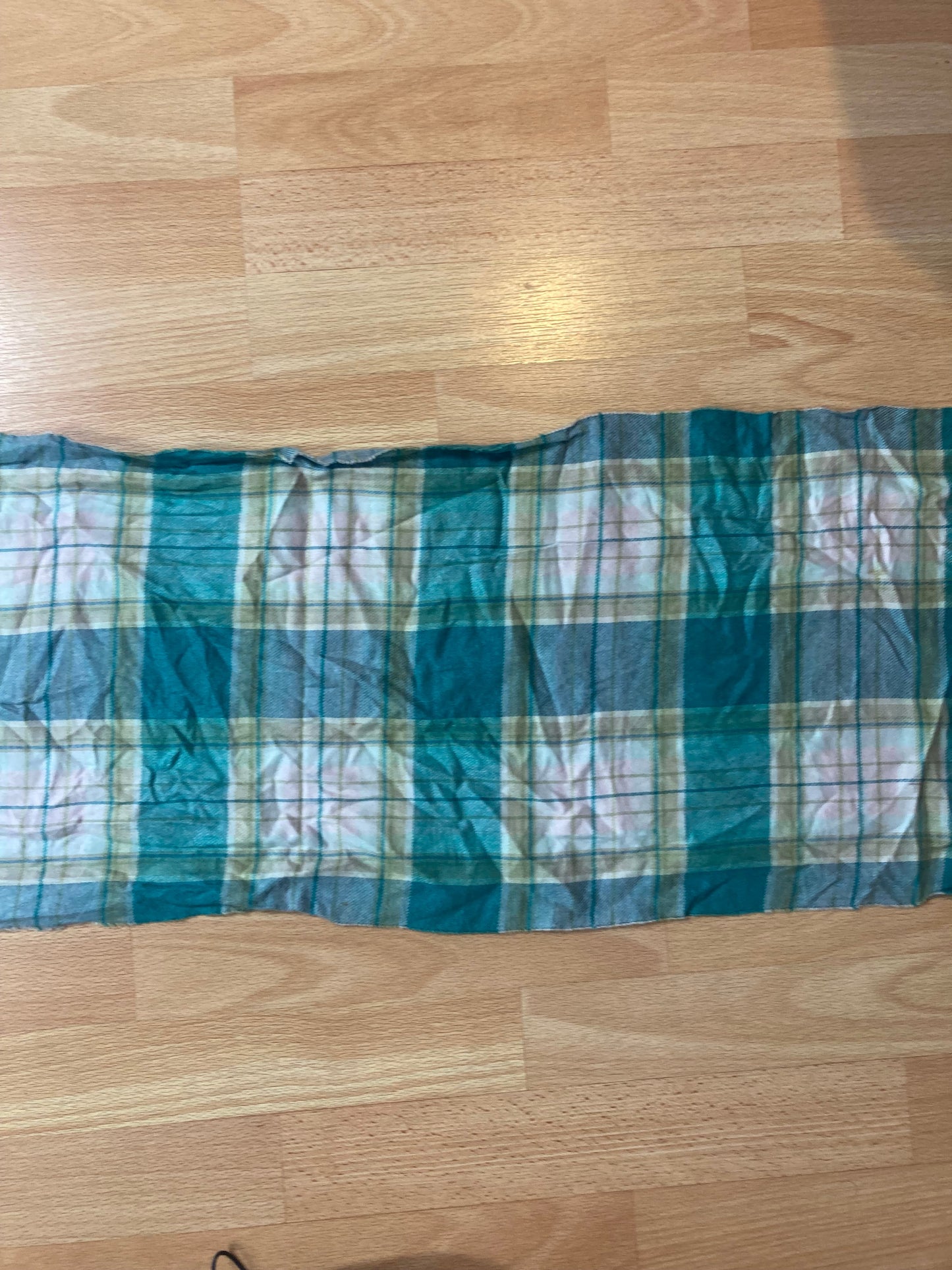 Scarf - vintage - ample - brodé - 1990s - 2000s - cybery2k - rare