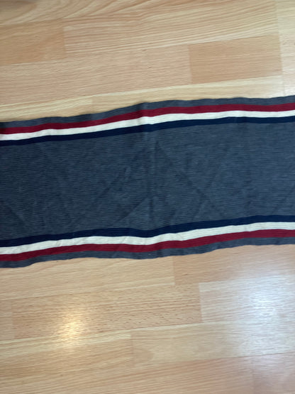 Aston Martin Scarf - vintage - ample - brodé - 1990s - 2000s - cybery2k - rare