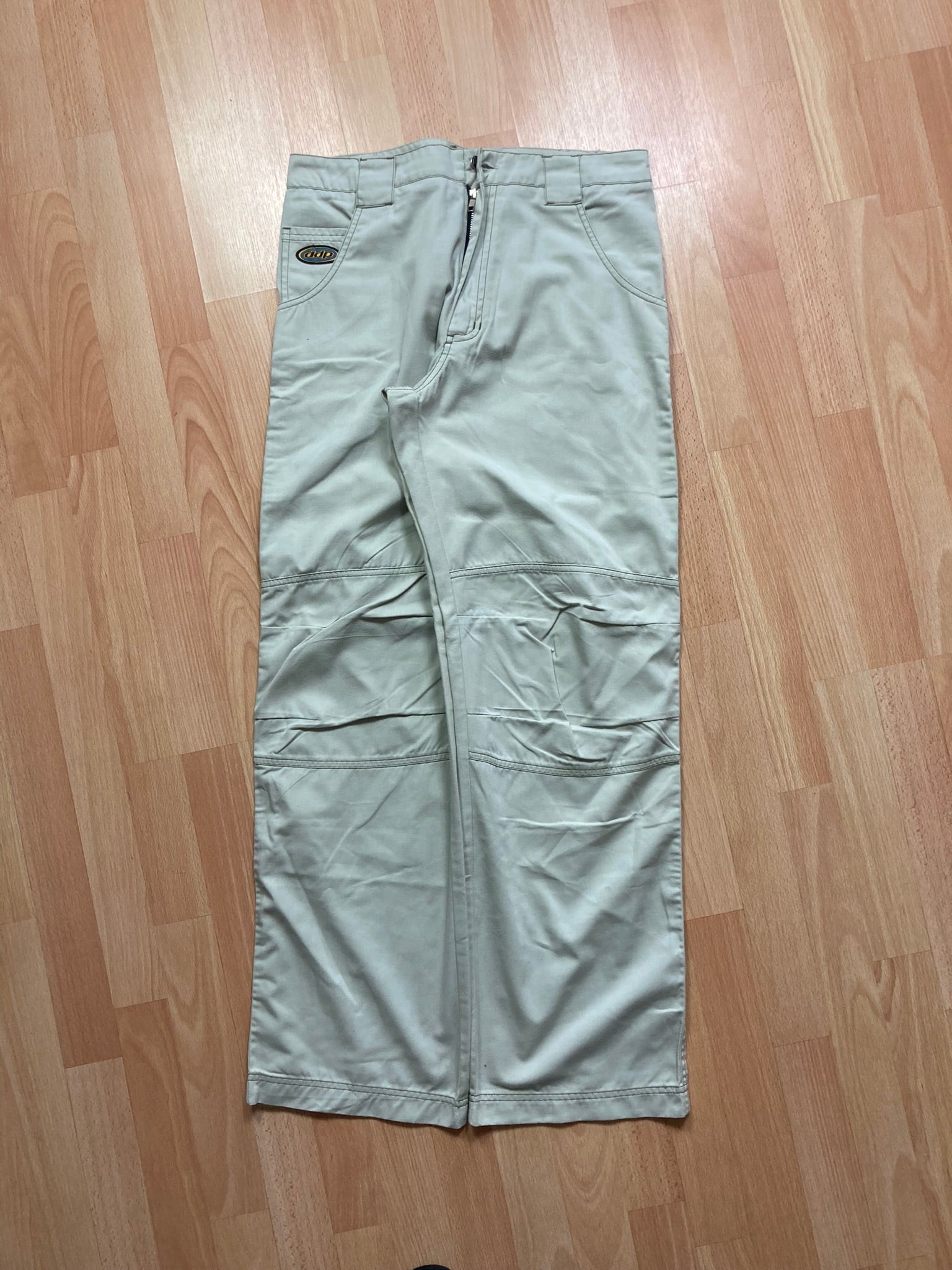 DDP baggy hiphop - Size 40 - vintage - ample - brodé - 1990s - 2000s - cybery2k - rare Bigshopstyle