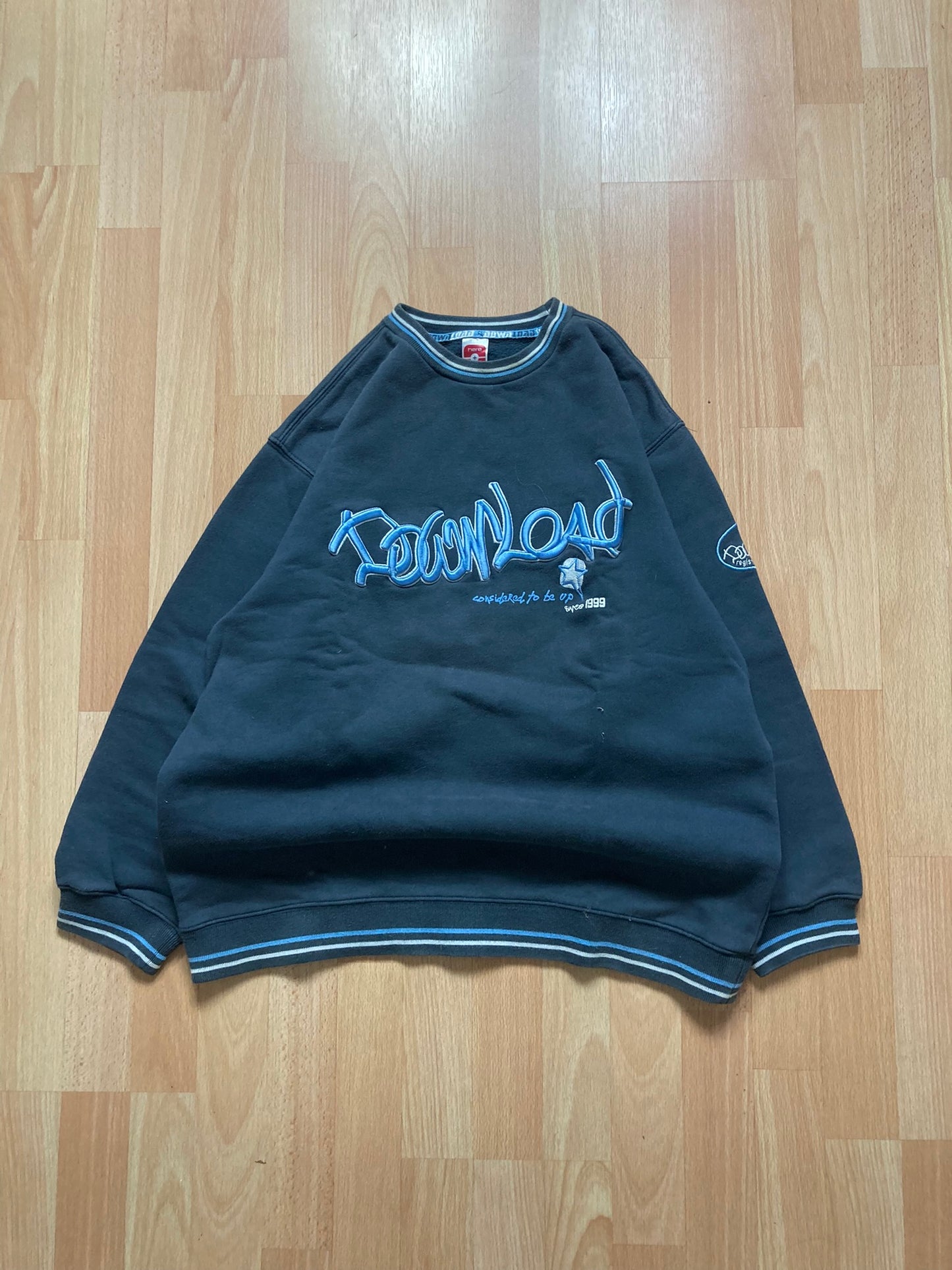 Crewneck Dowload hiphop - Size S - vintage - ample - brodé - 1990s - 2000s - cybery2k - rare