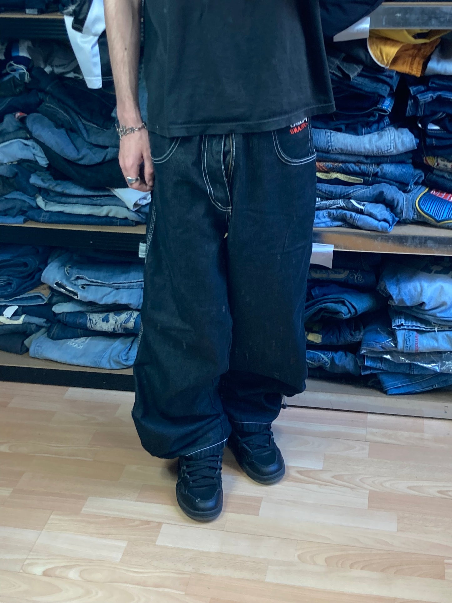 Baggy Fubu Size 38