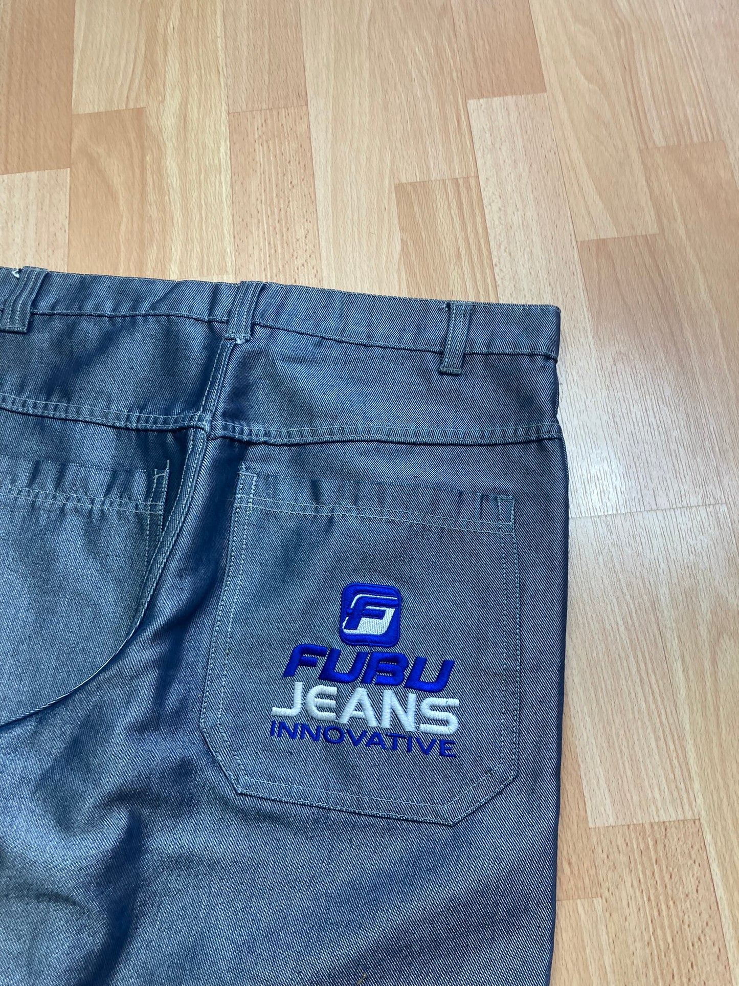 Fubu baggy hiphop - Size 44 - vintage - ample - brodé - 1990s - 2000s - cybery2k - rare