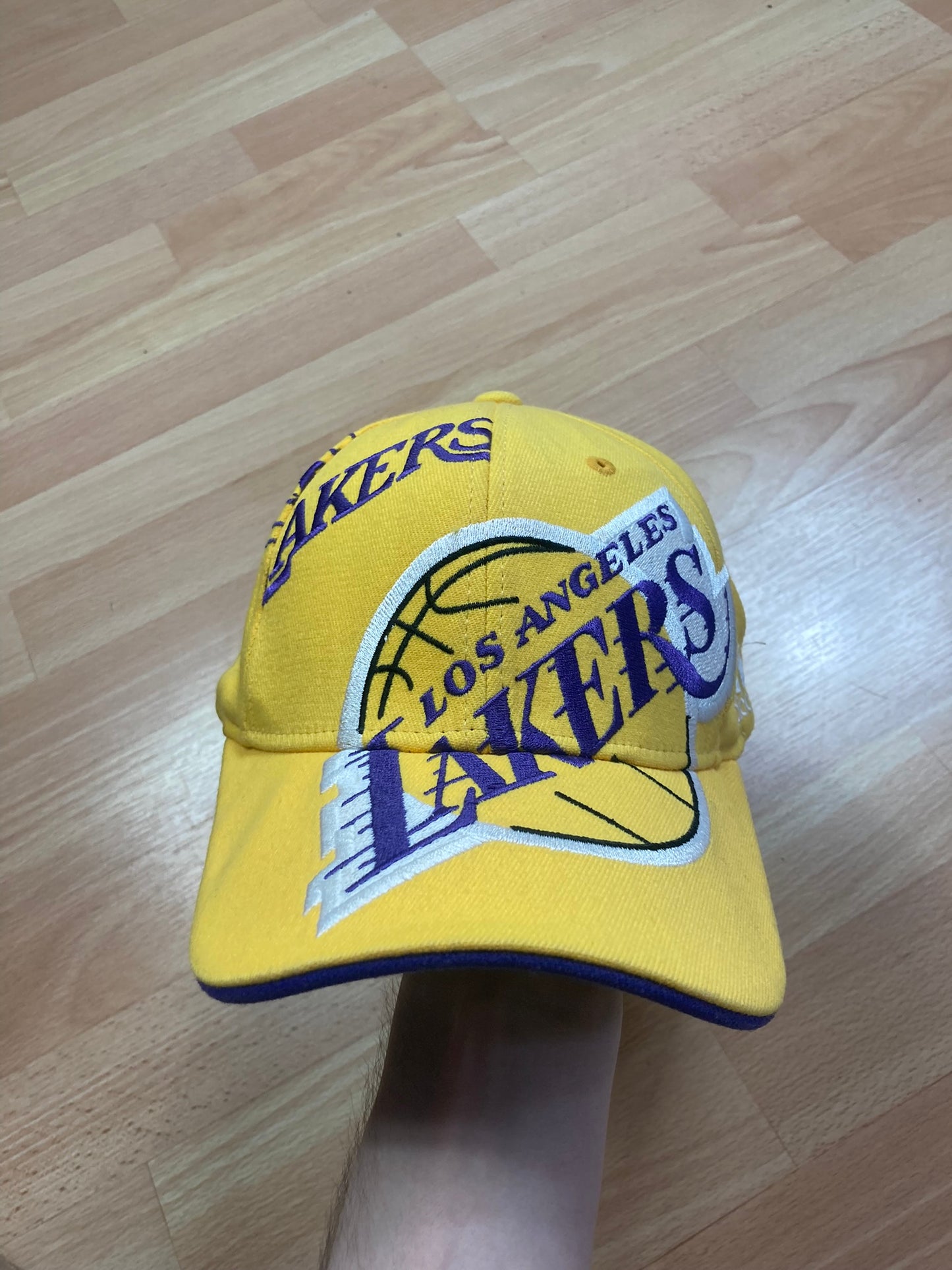 Lakers Cap hiphop - Size - vintage - ample - brodé - 1990s - 2000s - cybery2k - rare