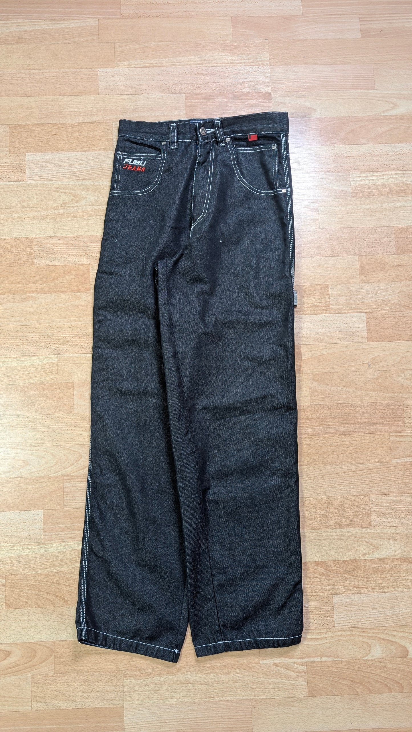 Baggy Fubu Size 38