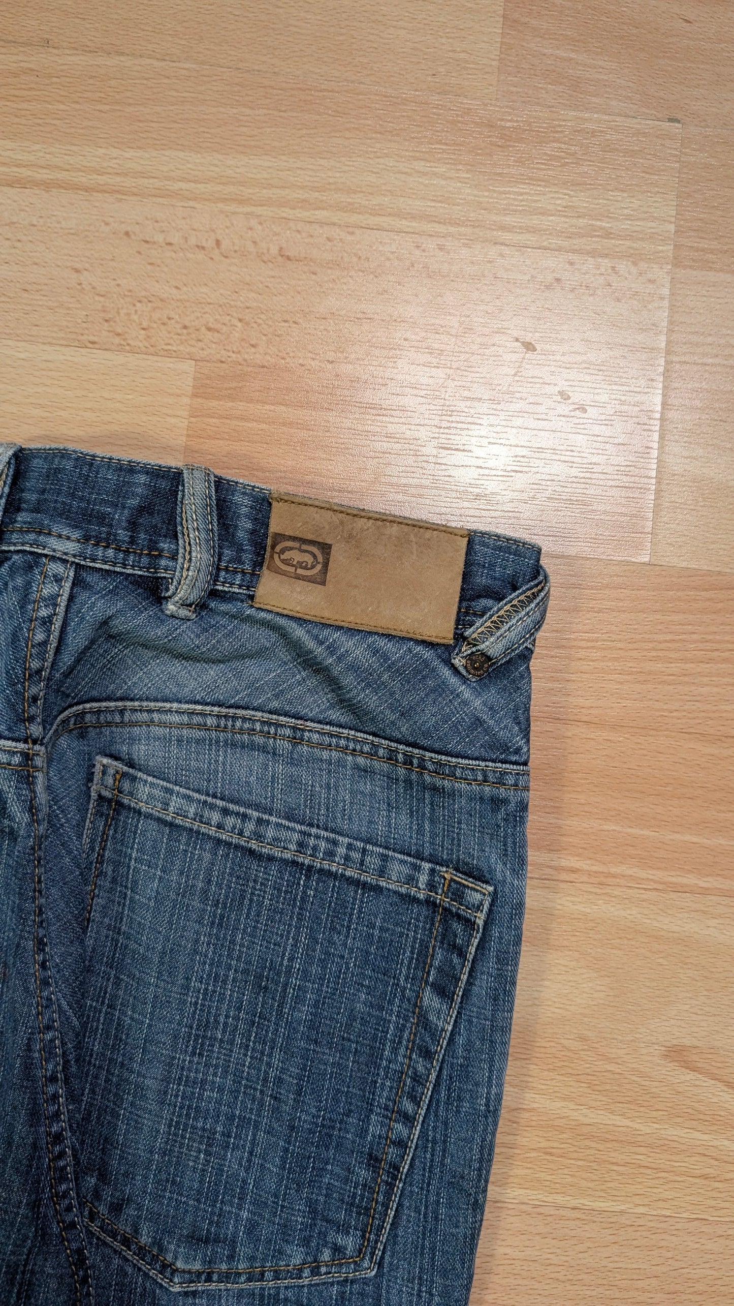 Baggy EckoUNLTD Size 40