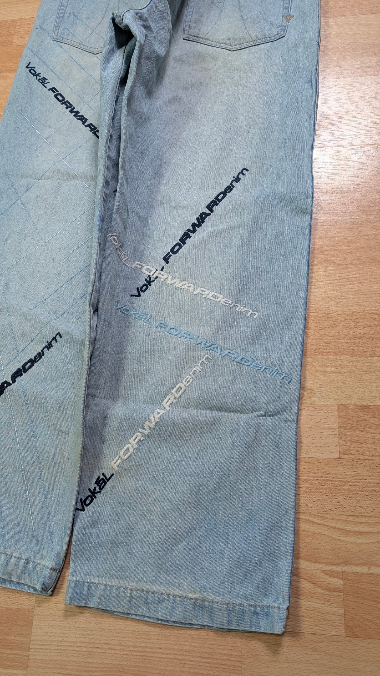 Baggy Vokal Size 44