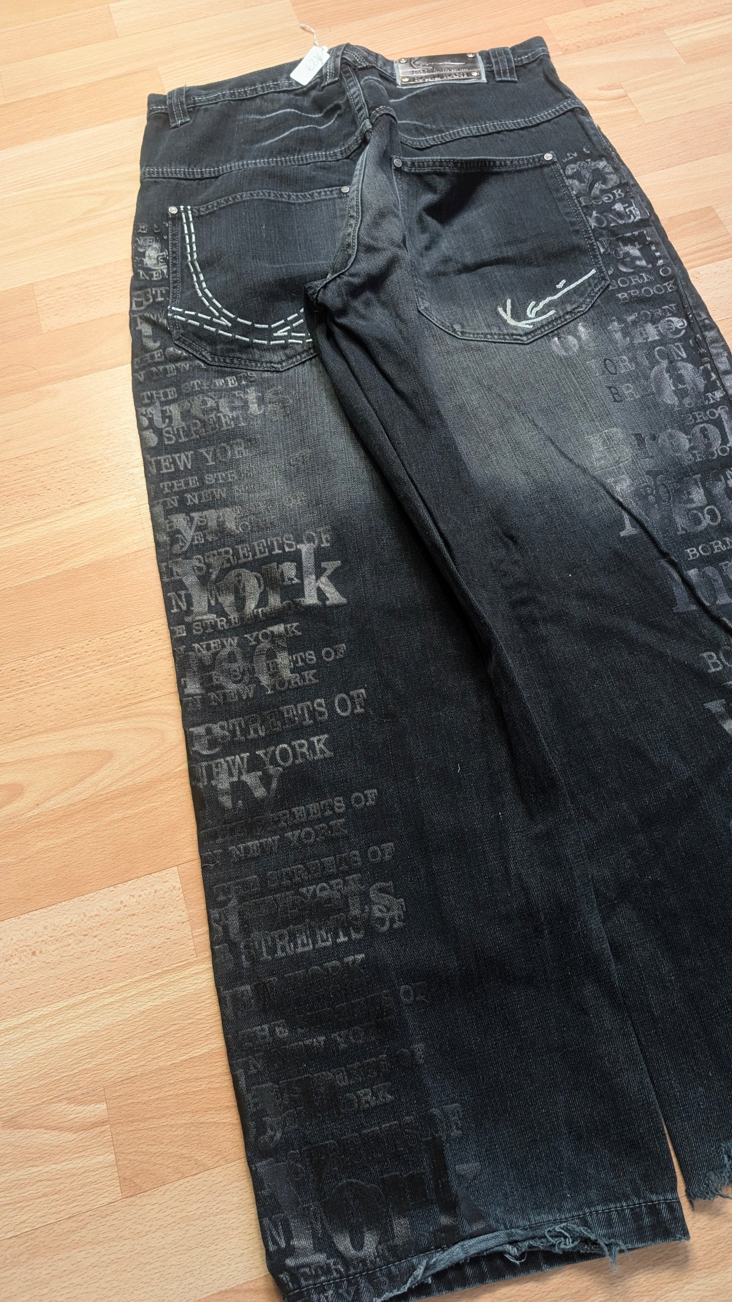 Baggy Karlkani Size 40