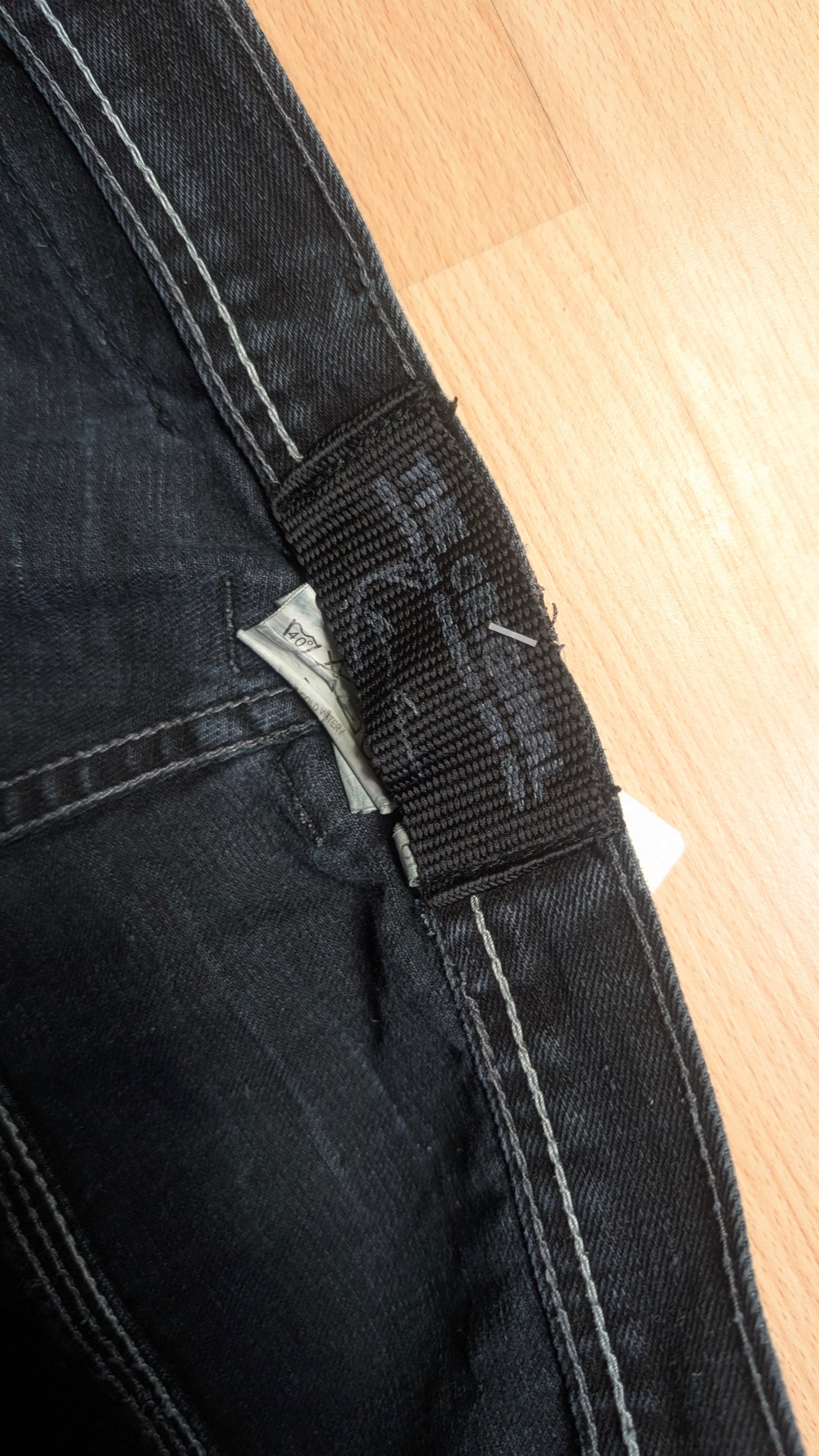 Baggy Karlkani Size 40