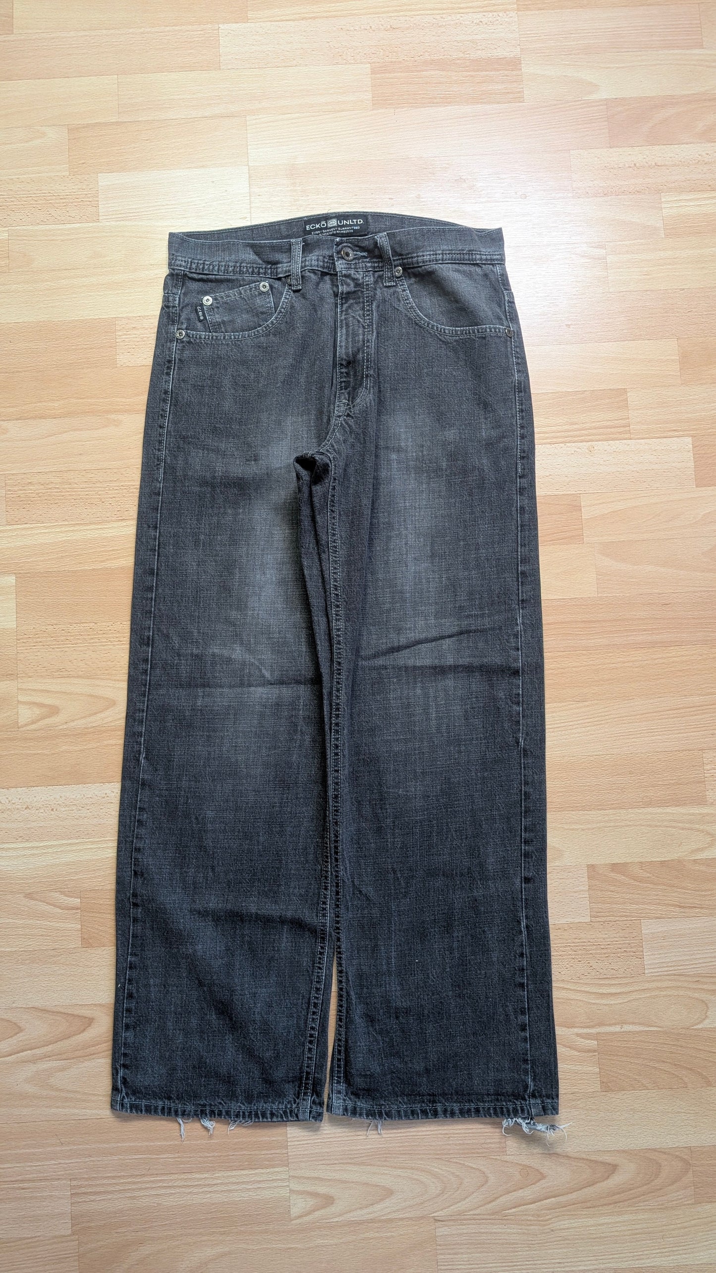 Baggy EckoUNLTD Size 42