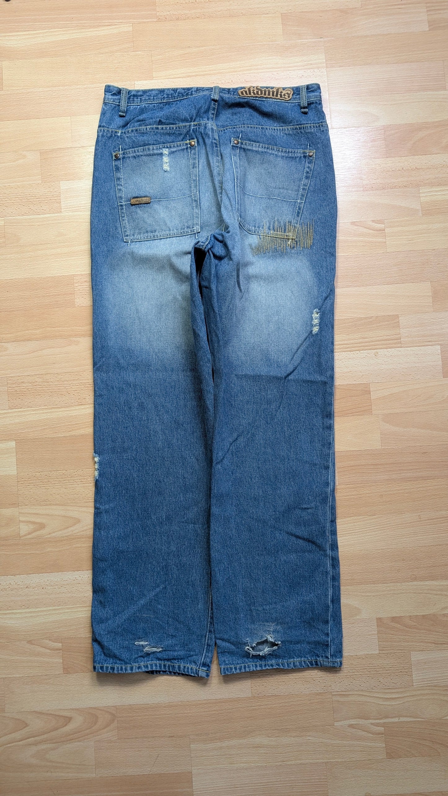 Baggy Akademiks size 44