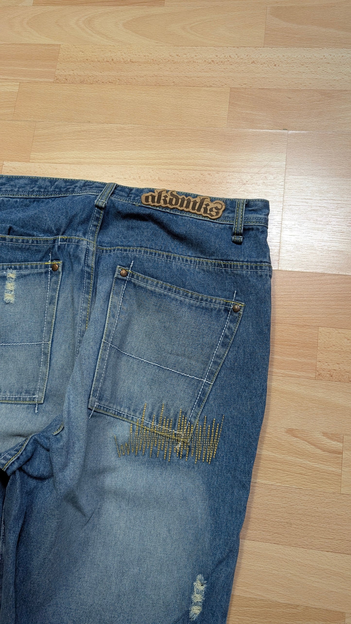 Baggy Akademiks size 44
