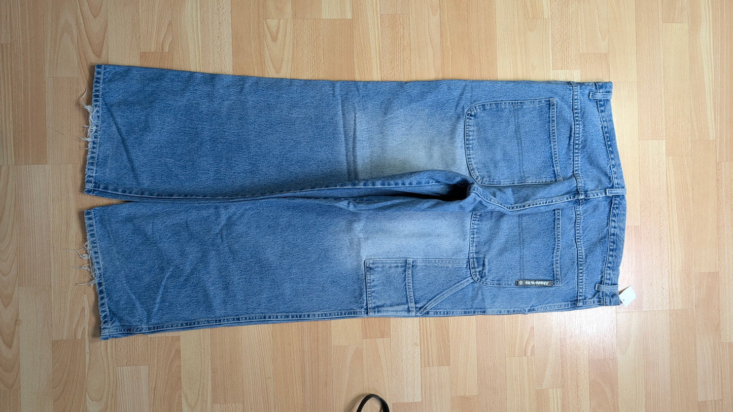 Baggy Akademiks Size 50