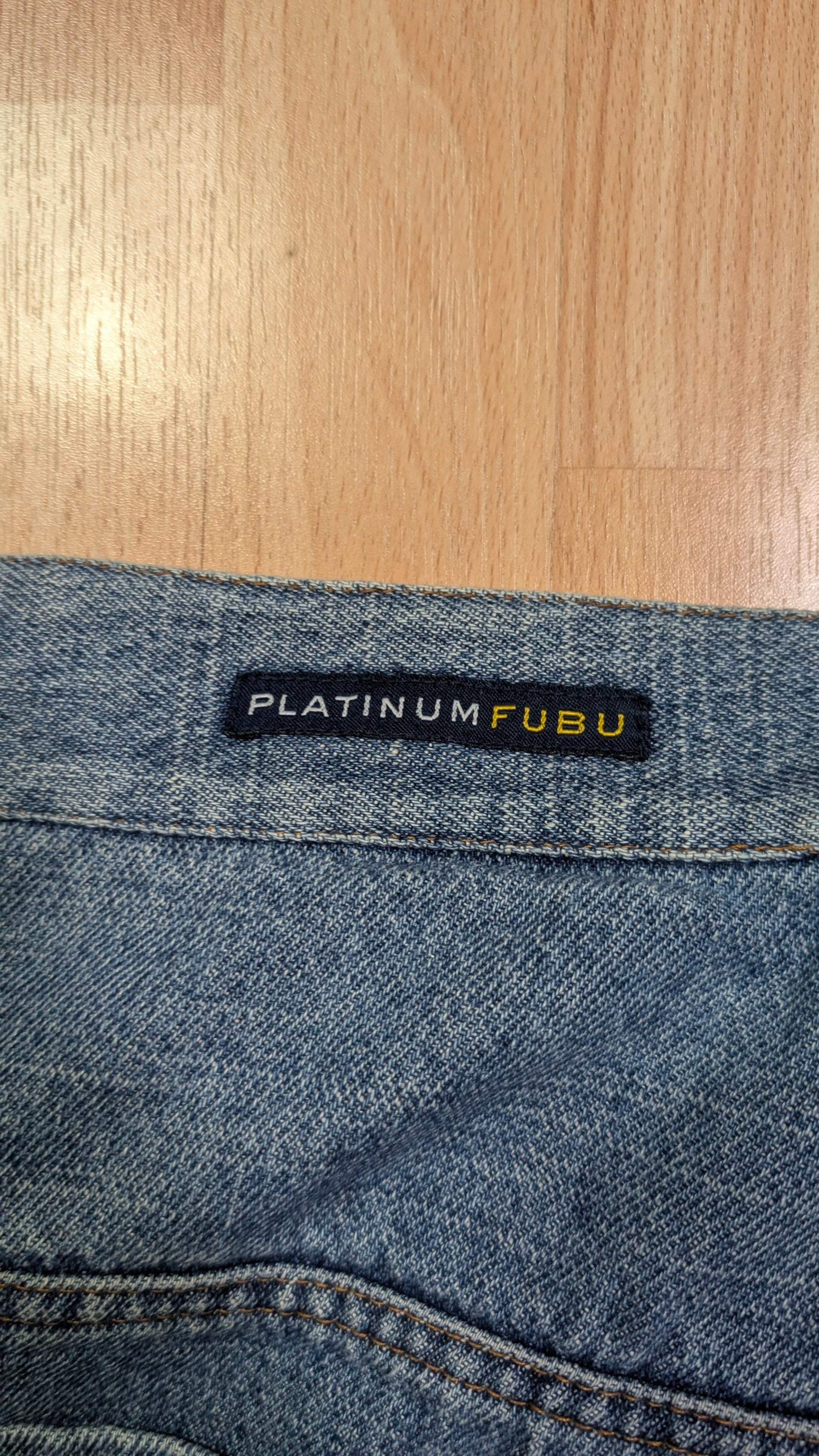 Baggy FUBU Bigshopstyle