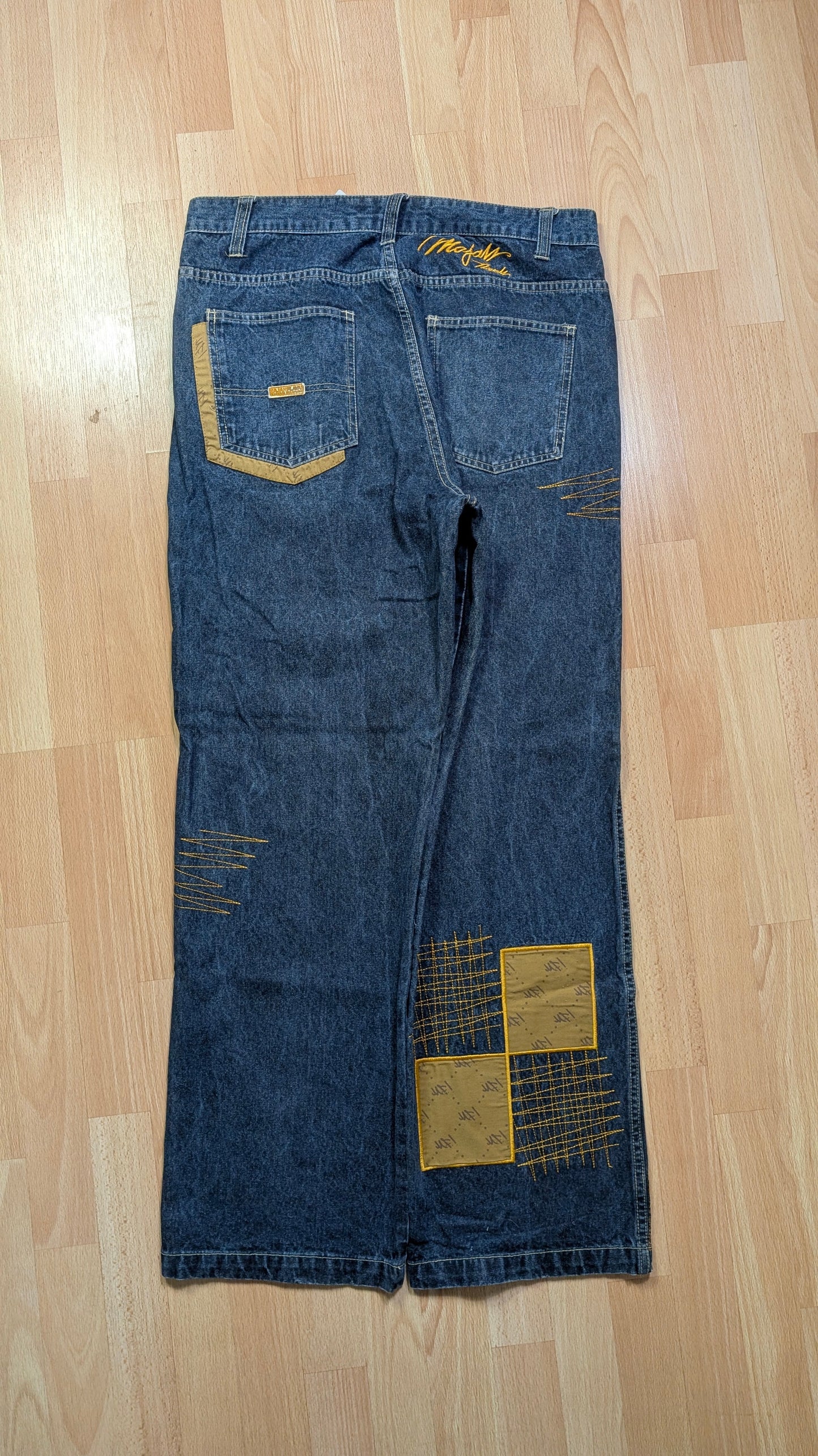 Baggy MAJAN Bigshopstyle