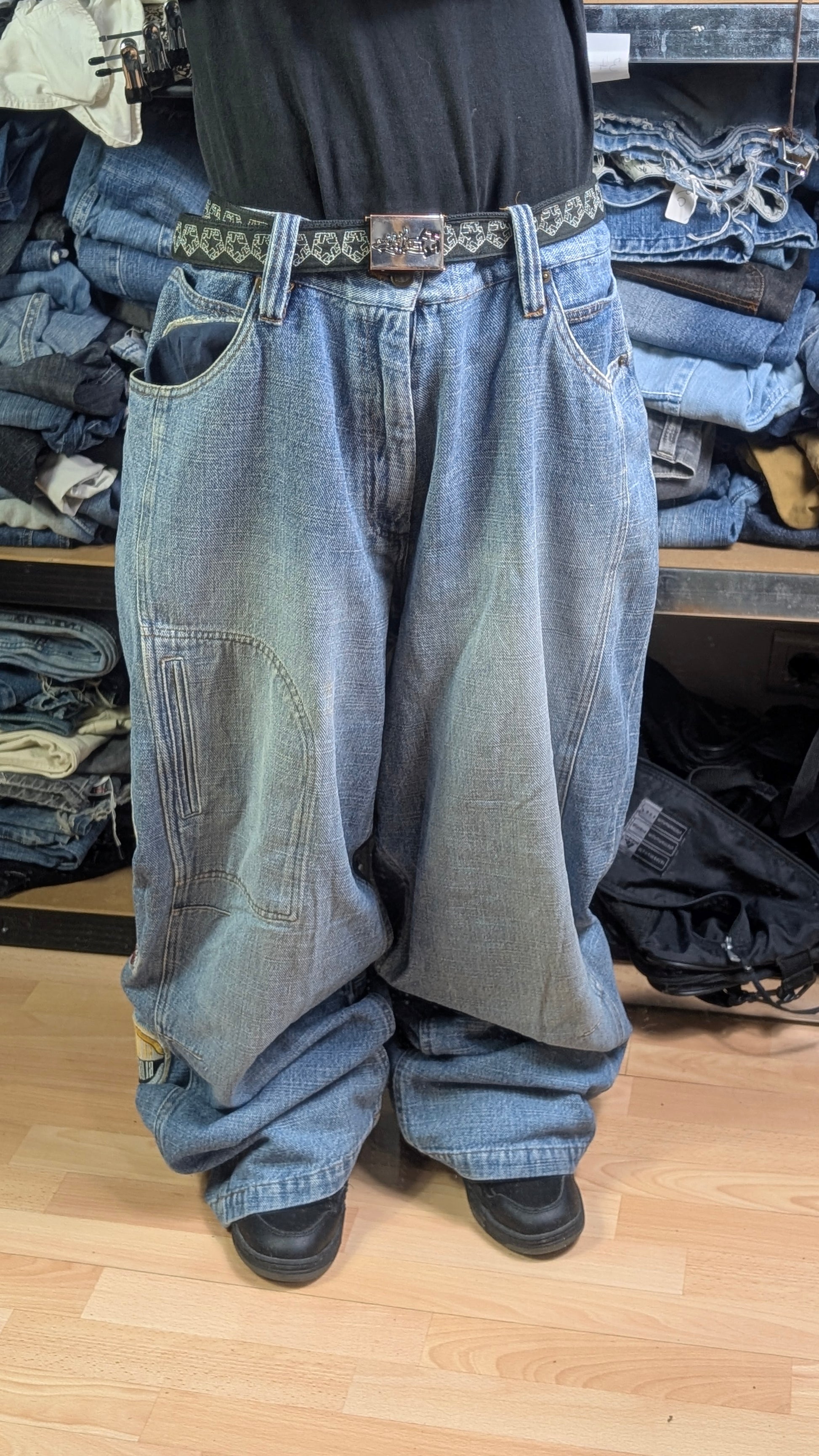 Baggy FUBU Bigshopstyle