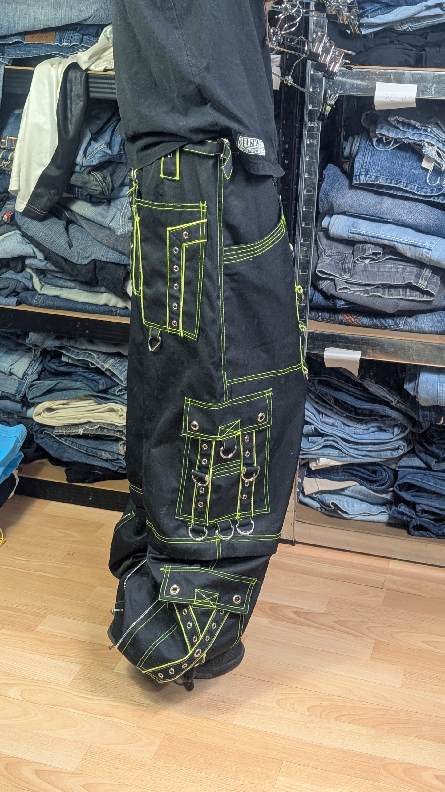 Baggy DeadThread Bigshopstyle